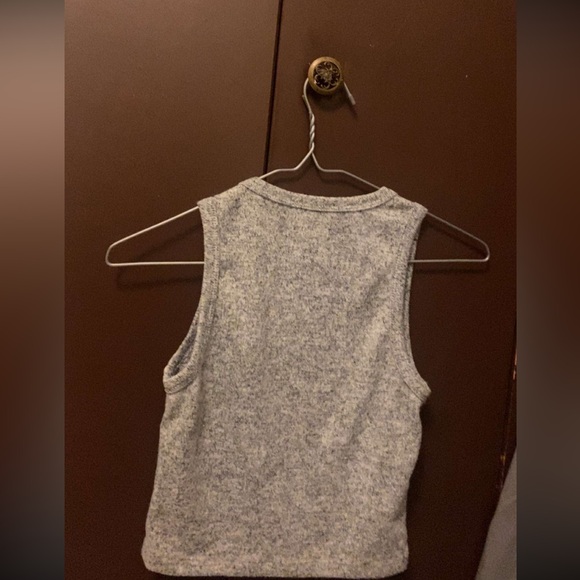 Ardene brushed cropped high neck tank top - Picture 4 of 5